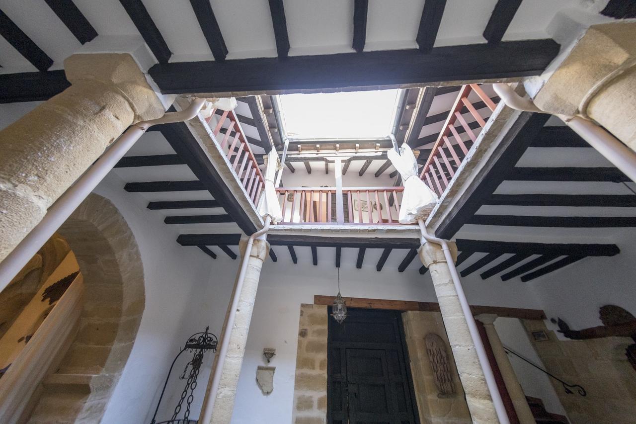 Palacete Sol De Mayo Убеда Экстерьер фото