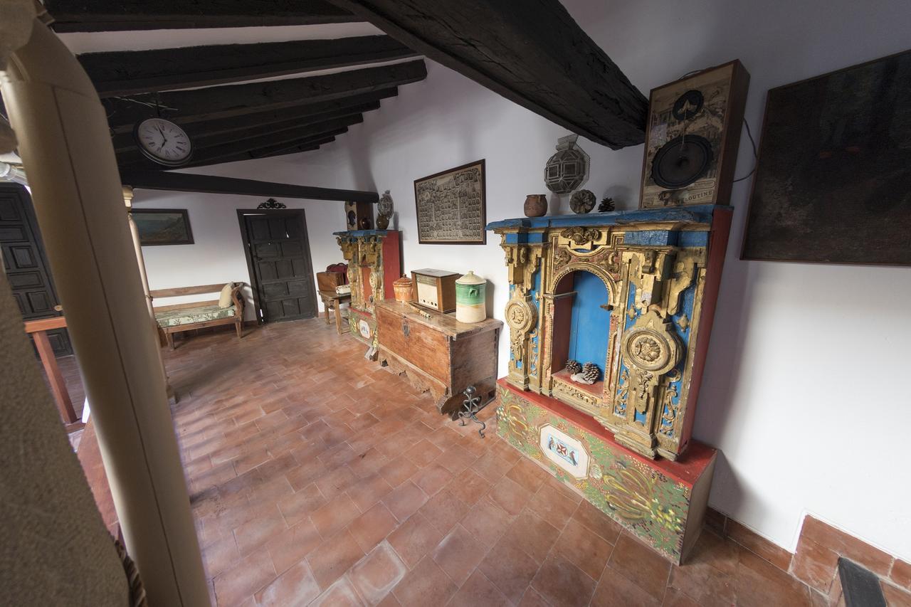 Palacete Sol De Mayo Убеда Экстерьер фото